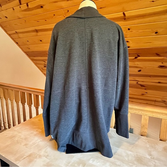 Eddie Bauer Women's Camp Fleece Wrap Open Front Cardigan Dark Gray Size XL - Picture 6 of 8